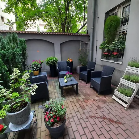 Kosmopolita Apartments-2